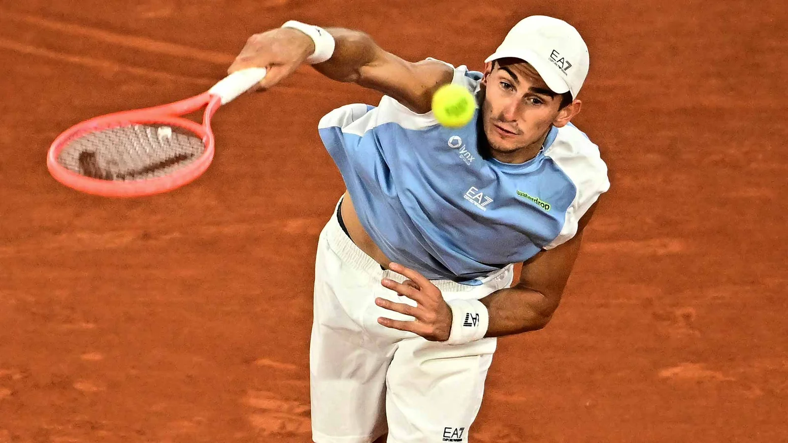 Matteo Arnaldi entered the French Open semi-finals following Matteo Berrettini’s injury retirement at Roland Garros.